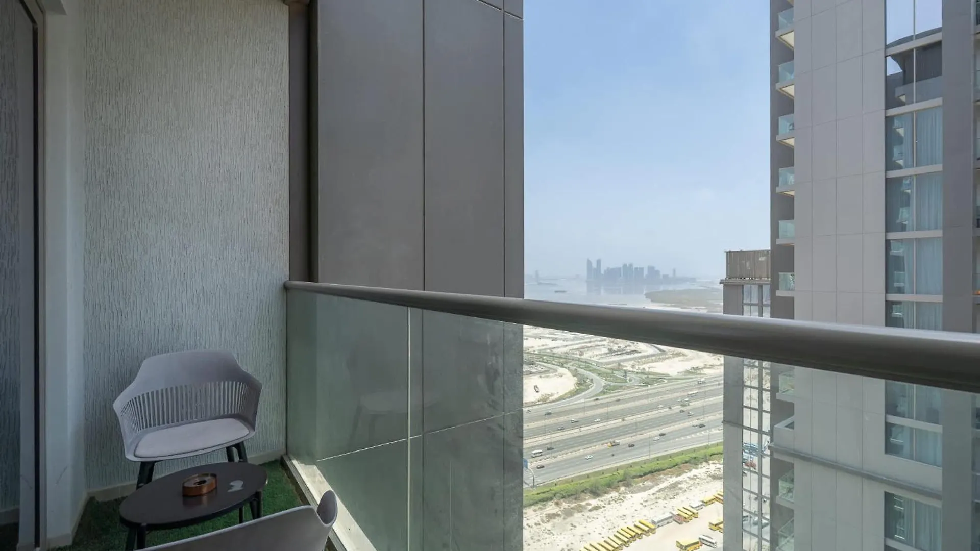 Chic 1Br Apartment In Sobha Creek Vistas Sleeps 2 Dubai 0*,