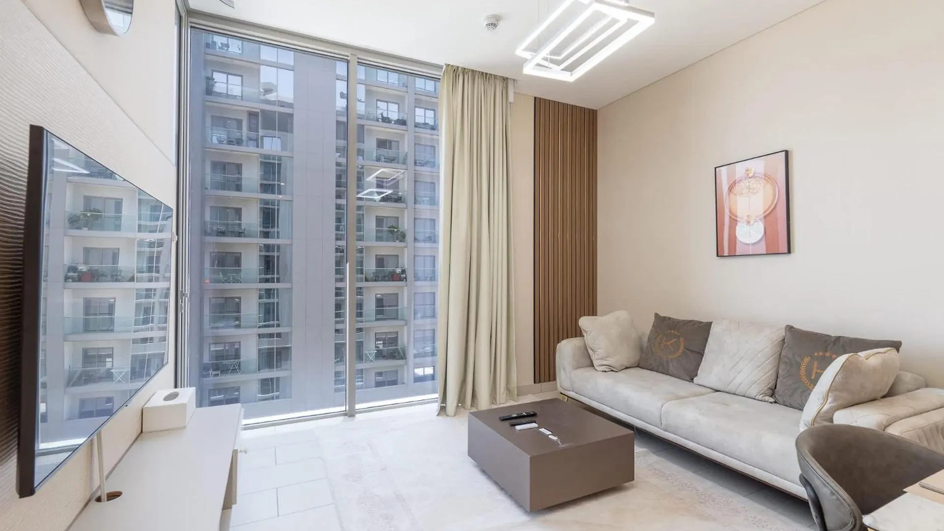 Chic 1Br Apartment In Sobha Creek Vistas Sleeps 2 Dubai